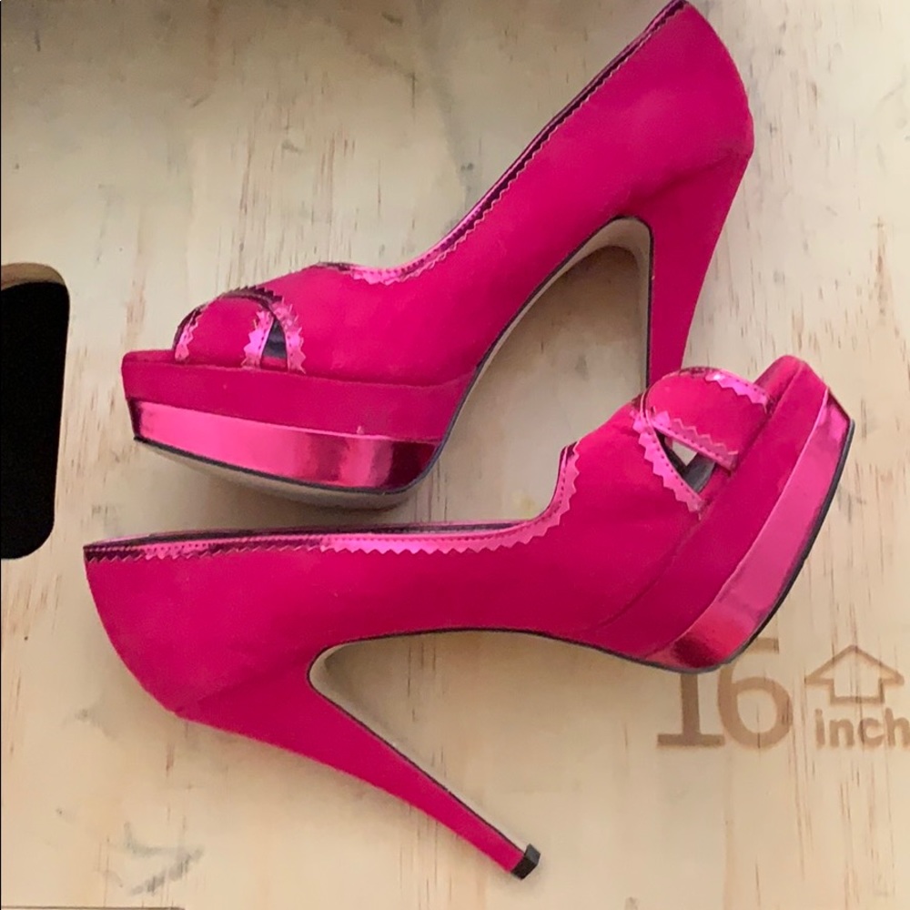 Just Fabulous size 9 heels